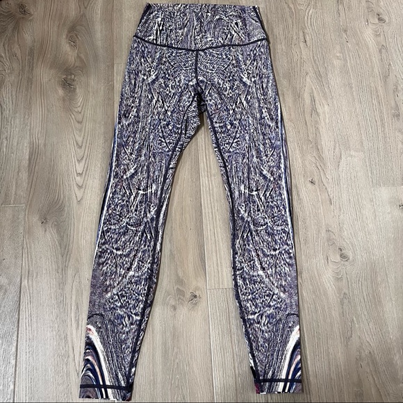 lululemon athletica Pants - Lululemon Align 28” GUC